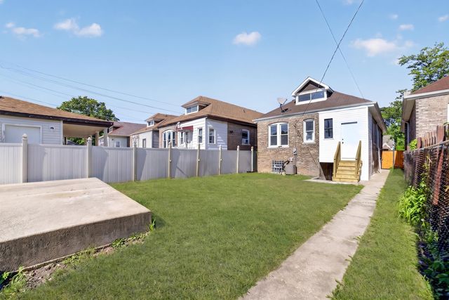 9112 S Aberdeen Street, Chicago, IL 60620