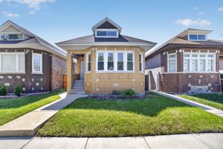 9112 S Aberdeen Street, Chicago, IL 60620