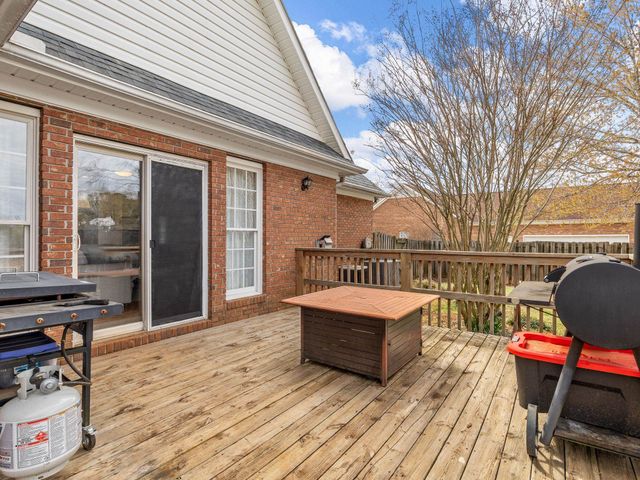 324 Cottage Mill Run, Boiling Springs, SC 29316