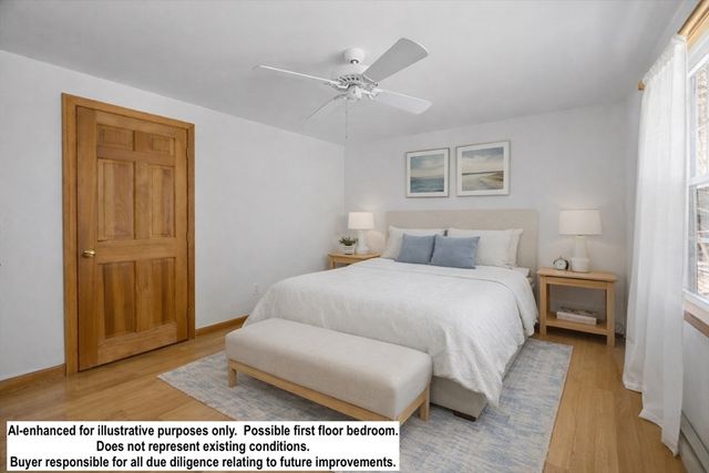 24 Montgomery Ct, Falmouth, MA 02540