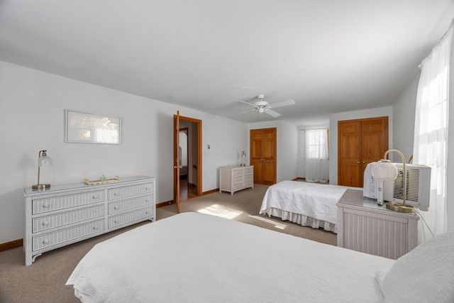 24 Montgomery Ct, Falmouth, MA 02540