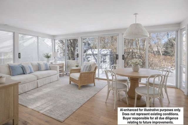 24 Montgomery Ct, Falmouth, MA 02540