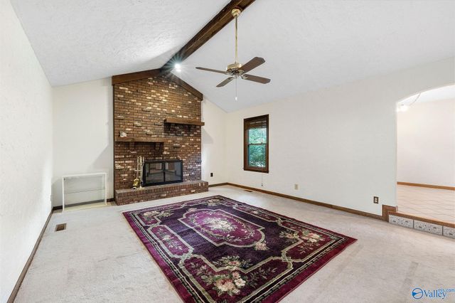 2510 Green Mountain Road SE, Huntsville, AL 35803