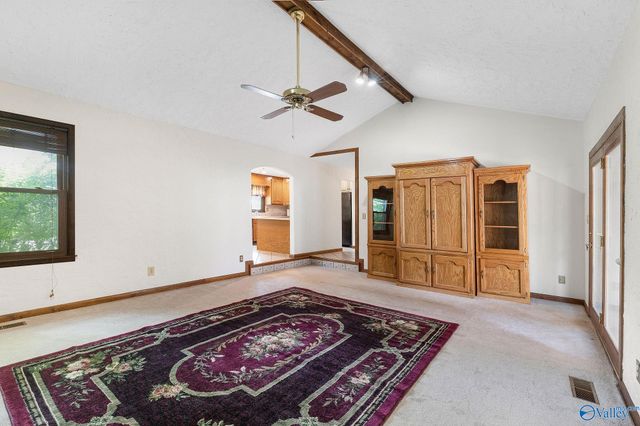 2510 Green Mountain Road SE, Huntsville, AL 35803