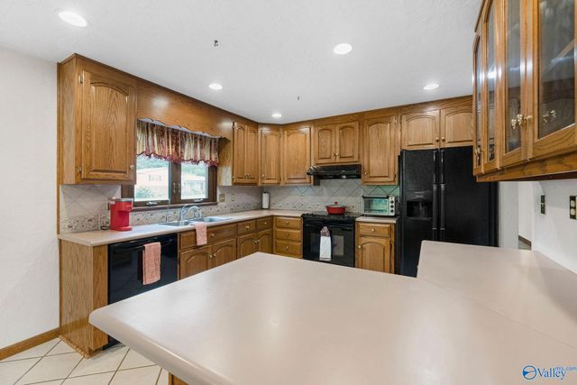 2510 Green Mountain Road SE, Huntsville, AL 35803