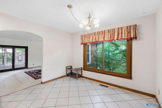 2510 Green Mountain Road SE, Huntsville, AL 35803