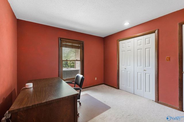 2510 Green Mountain Road SE, Huntsville, AL 35803