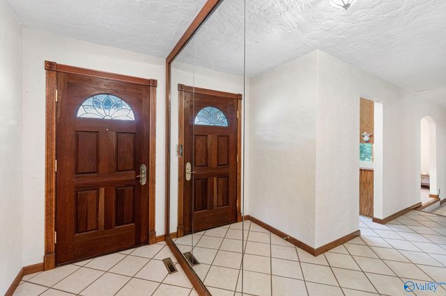 2510 Green Mountain Road SE, Huntsville, AL 35803
