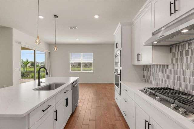 13865 DESTIN BEACH LANE, Orlando, FL 32827