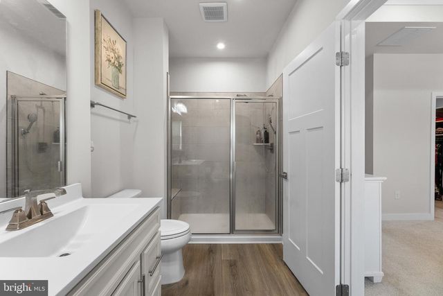 56 DOLCIE LN, Lawrence Township, NJ 08648