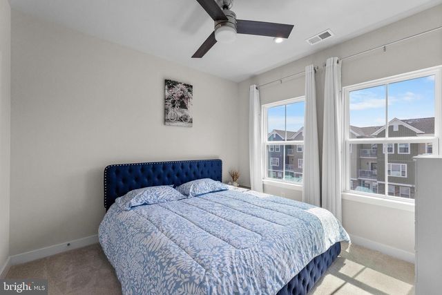 56 DOLCIE LN, Lawrence Township, NJ 08648