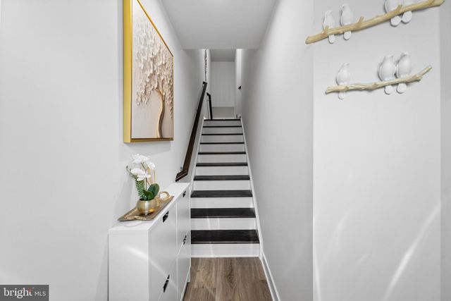 56 DOLCIE LN, Lawrence Township, NJ 08648