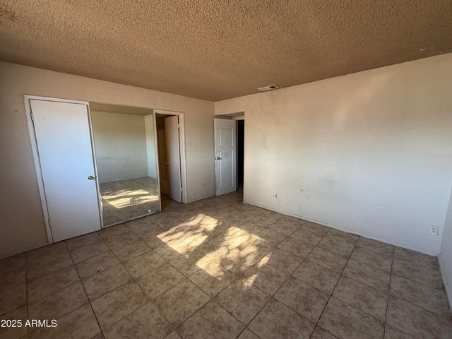 4112 W PASADENA Avenue, Phoenix, AZ 85019