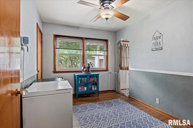 1613 N SCHRADER Avenue, Springfield, IL 62702