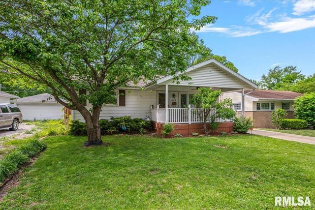 1613 N SCHRADER Avenue, Springfield, IL 62702