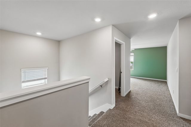 3890 Fieldstone Drive, Waukee, IA 50263