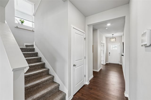 3890 Fieldstone Drive, Waukee, IA 50263