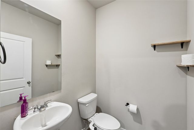 3890 Fieldstone Drive, Waukee, IA 50263