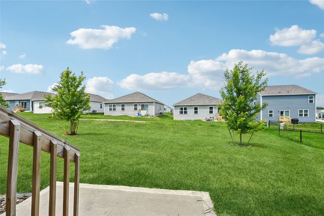 3890 Fieldstone Drive, Waukee, IA 50263