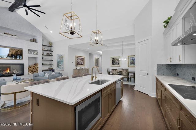 102 SEAGROVE Drive, Ponte Vedra, FL 32081