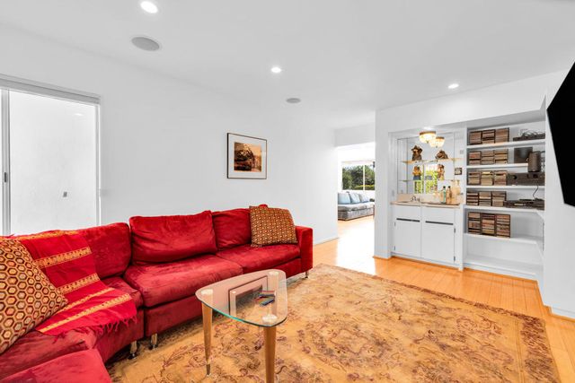 2400 S Palm Canyon Drive, Palm Springs, CA 92264