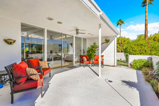 2400 S Palm Canyon Drive, Palm Springs, CA 92264