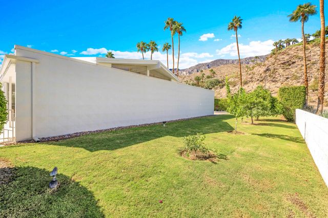 2400 S Palm Canyon Drive, Palm Springs, CA 92264