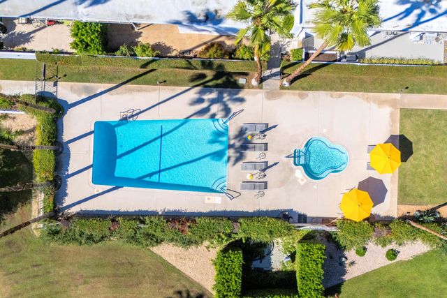 2400 S Palm Canyon Drive, Palm Springs, CA 92264