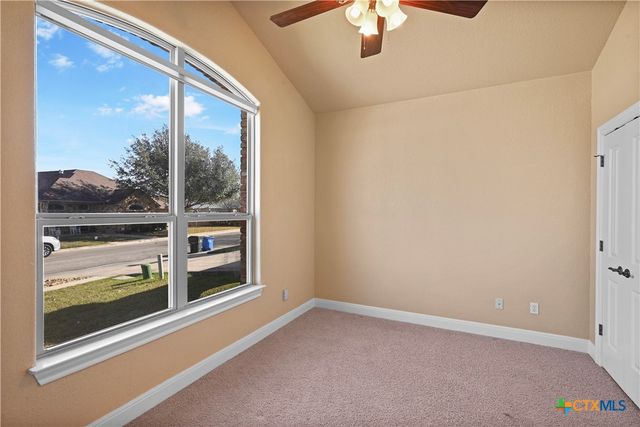 1705 Sudberg, Seguin, TX 78155