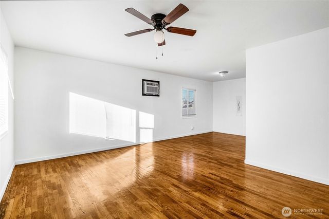 1008 W Bruce Street, Moses Lake, WA 98837