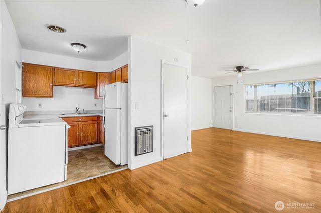 1008 W Bruce Street, Moses Lake, WA 98837