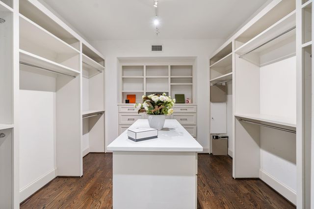 403 Columbia Street, Houston, TX 77007