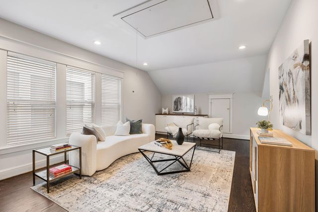 403 Columbia Street, Houston, TX 77007