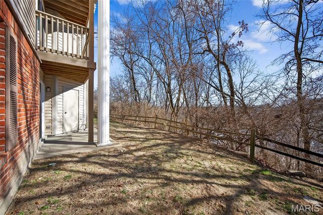 741 Ridgeside Drive B, Ballwin, MO 63021