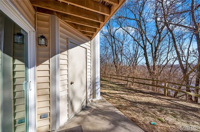 741 Ridgeside Drive B, Ballwin, MO 63021