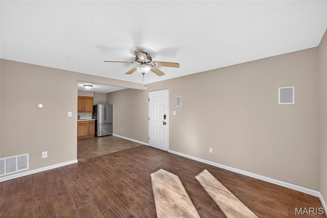 741 Ridgeside Drive B, Ballwin, MO 63021