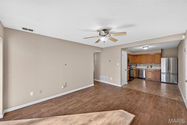 741 Ridgeside Drive B, Ballwin, MO 63021