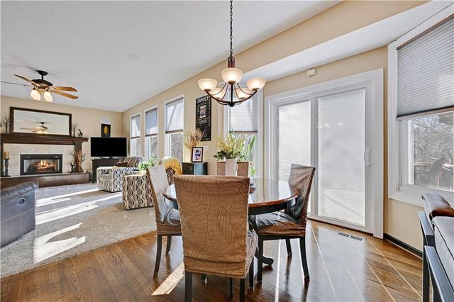 18995 W 116th Street, Olathe, KS 66061