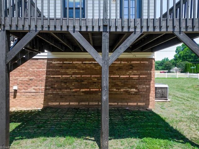 3894 Beeson Dairy Road, Winston-salem, NC 27105