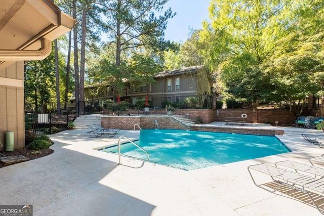 8740 Roswell Road 6D, Sandy Springs, GA 30350