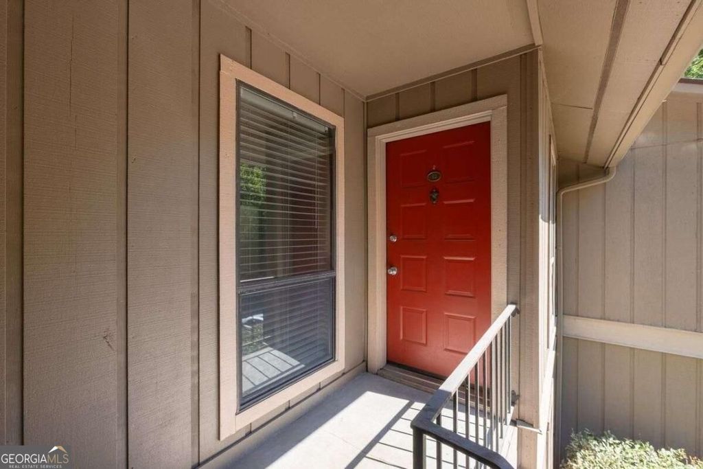 8740 Roswell Road 6D, Sandy Springs, GA 30350 — photo 3