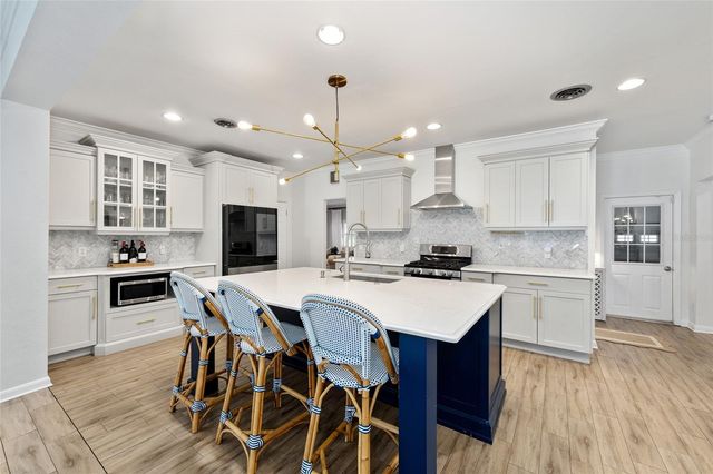 1747 SE 5TH STREET, Ocala, FL 34471