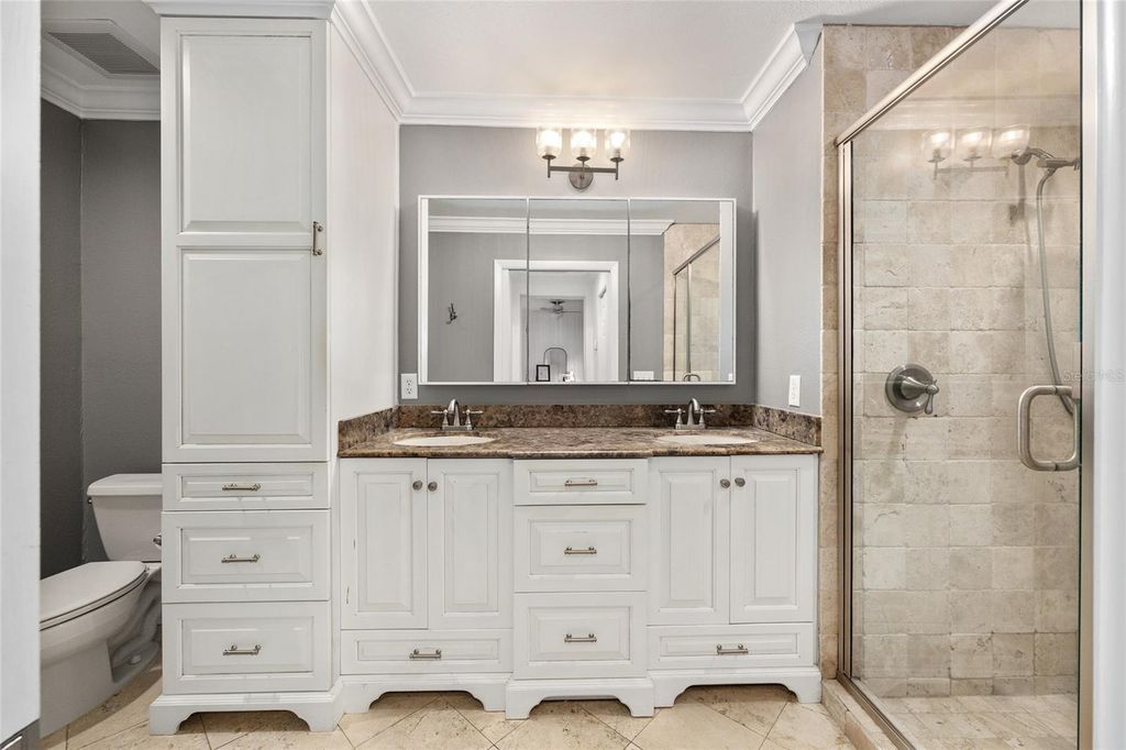 Image 30 of property listing at 1747 SE 5TH STREET, Ocala, FL 34471