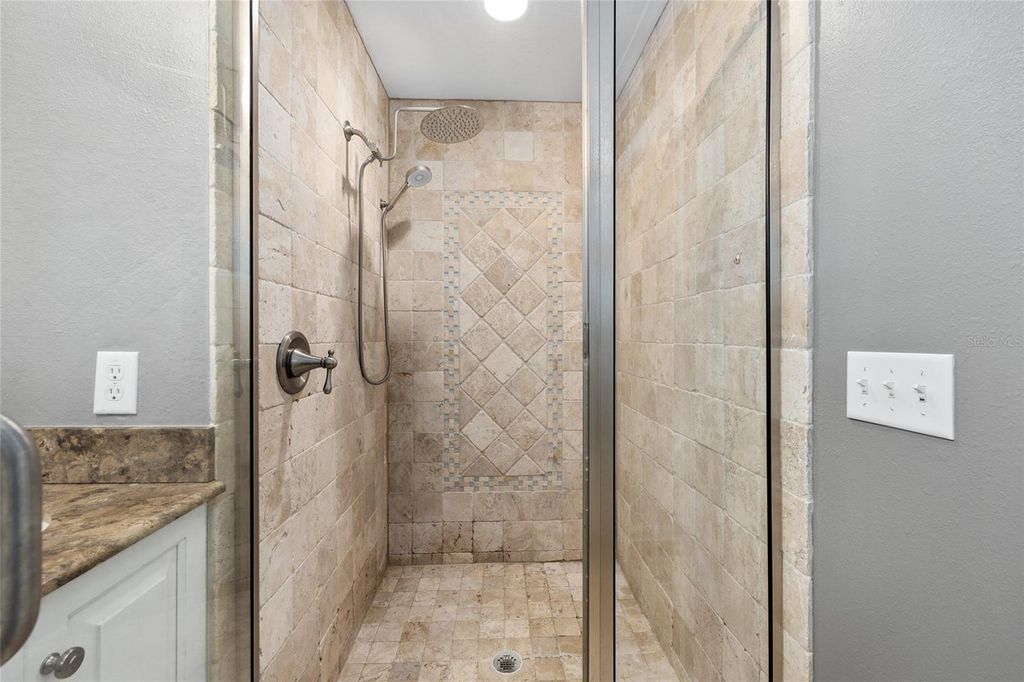 Image 31 of property listing at 1747 SE 5TH STREET, Ocala, FL 34471