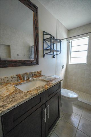 6940 A SUNSET DRIVE S 2D, South Pasadena, FL 33707