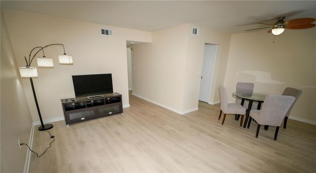 6940 A SUNSET DRIVE S 2D, South Pasadena, FL 33707