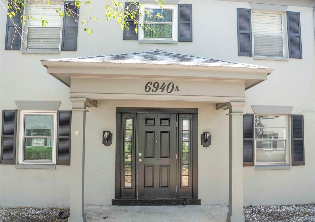 6940 A SUNSET DRIVE S 2D, South Pasadena, FL 33707