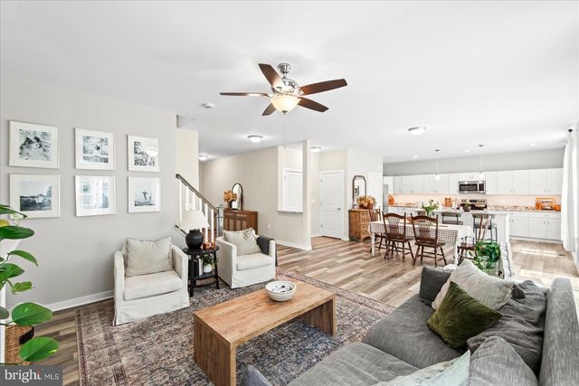 216 SAYLERS CREEK RD, Locust Grove, VA 22508
