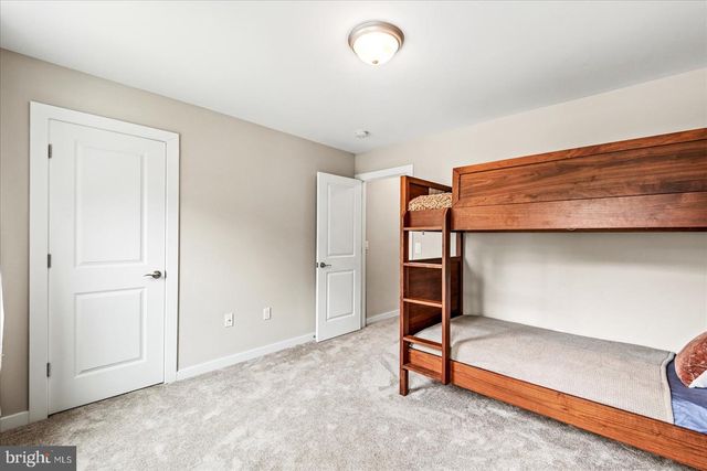 216 SAYLERS CREEK RD, Locust Grove, VA 22508