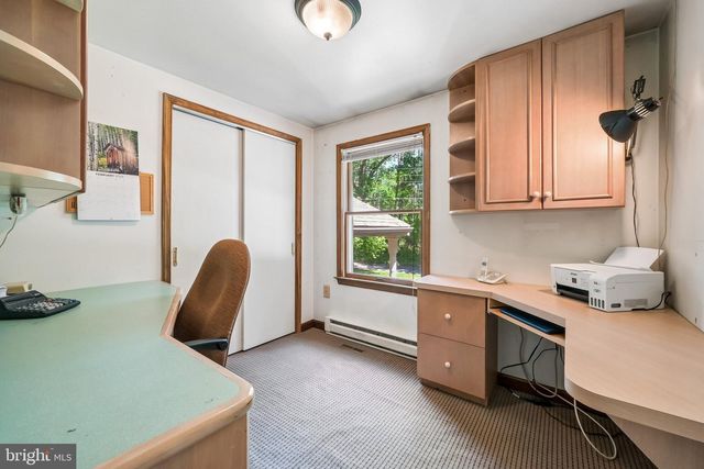 27 FRIPPS RD, Sicklerville, NJ 08081